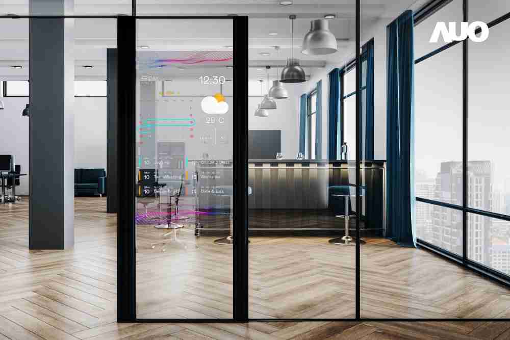 60吋Micro LED透明窗屏显示器，，可依需求调整并延伸应用于不同场域，，，，包括汽车侧窗或家庭玄关、、、智慧橱窗、、商业展示等面向，，提供丰富的信息娱乐内容