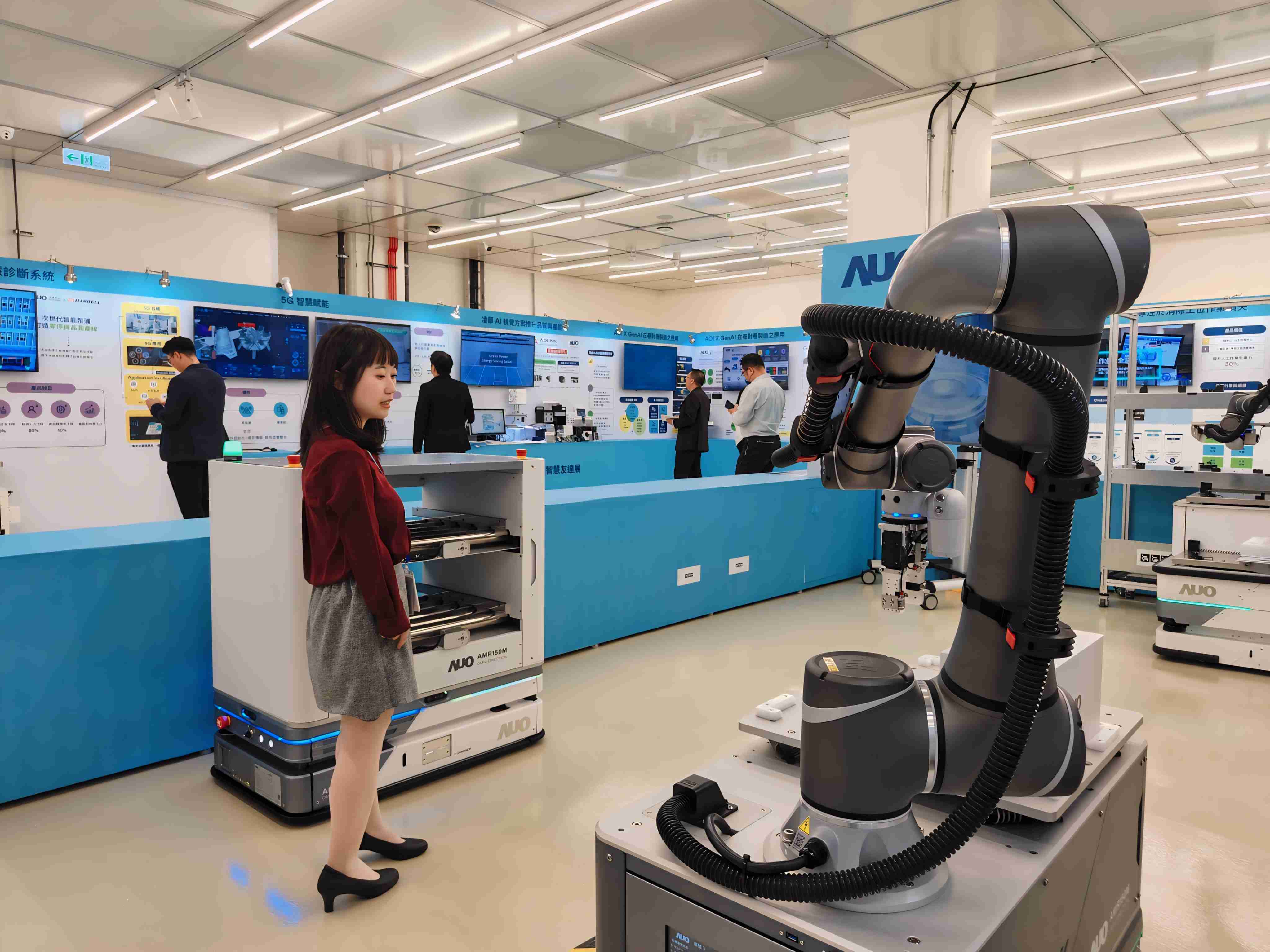 2024智能尊龙z6展邀集生态圈伙伴共同参展，，，从数字应用、、、净零减碳到能源发展，，，，创造全方位永续商机，，，，携手生态圈伙伴迈向永续未来